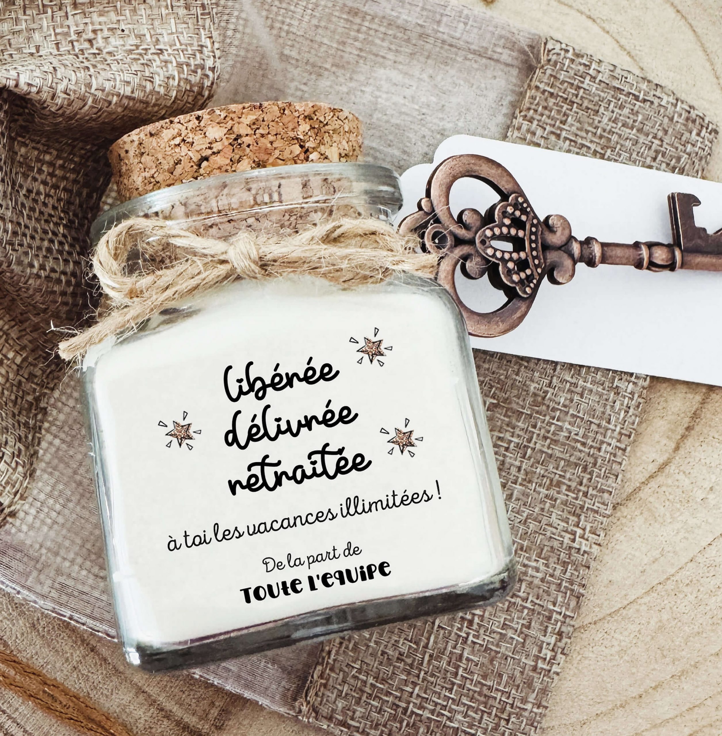 Bougie personnalisée départ à la retraite avec décapsuleur clé offert